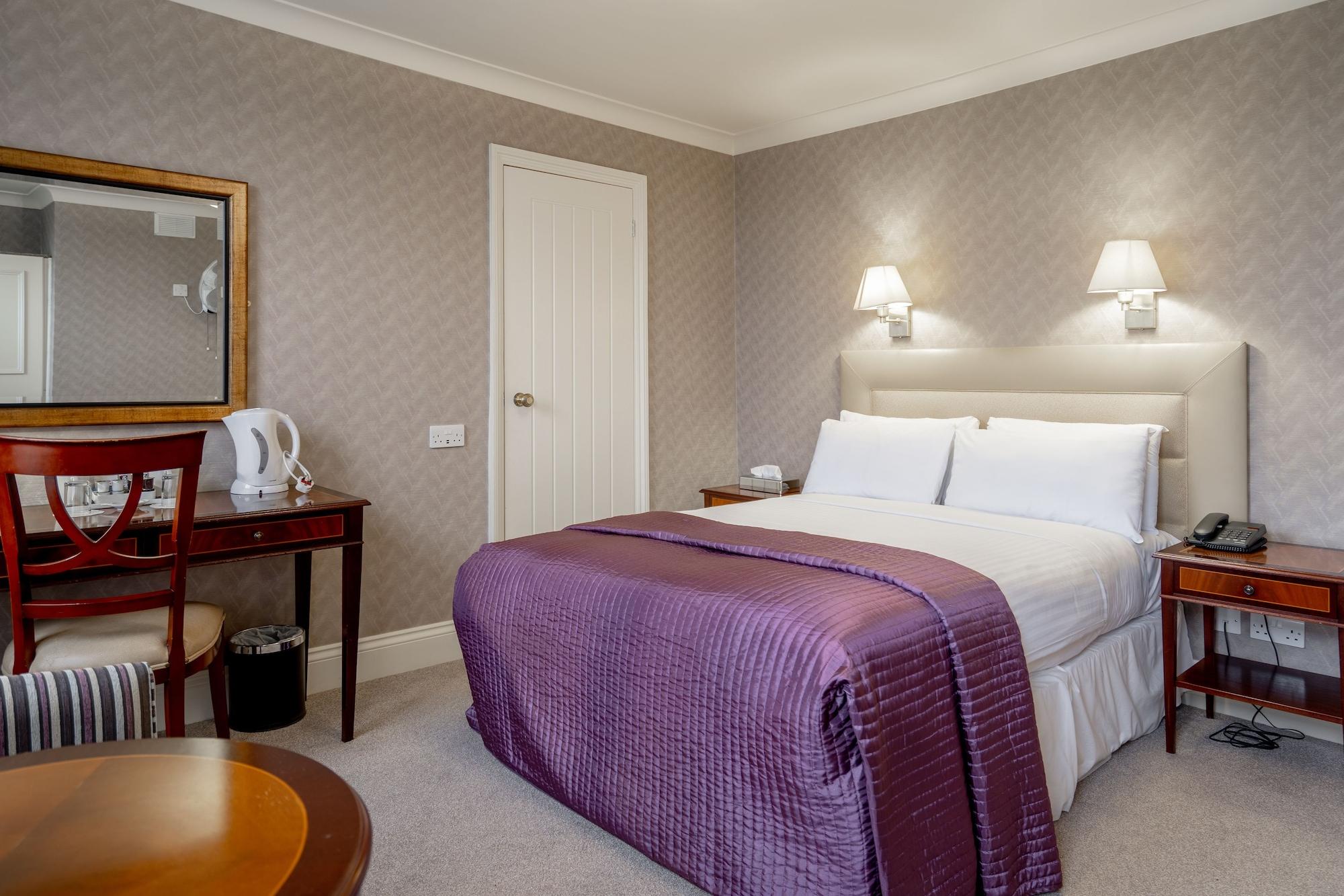 The Clarendon Hotel Blackheath Экстерьер фото