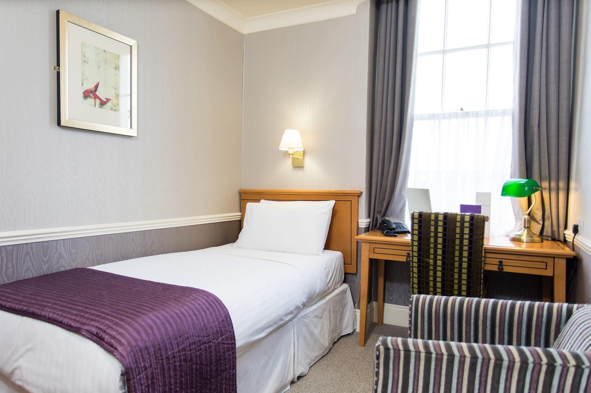 The Clarendon Hotel Blackheath Экстерьер фото