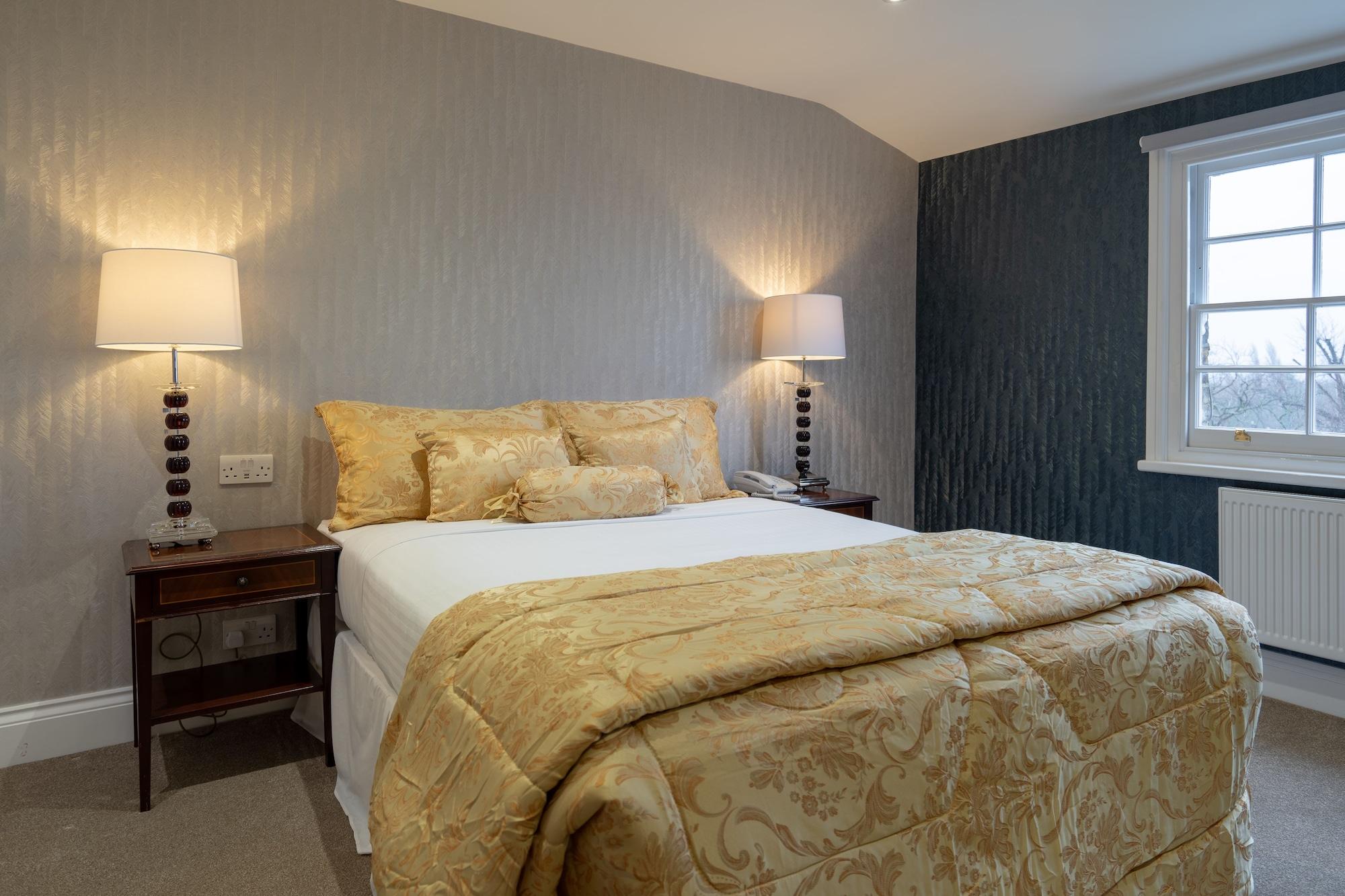 The Clarendon Hotel Blackheath Экстерьер фото