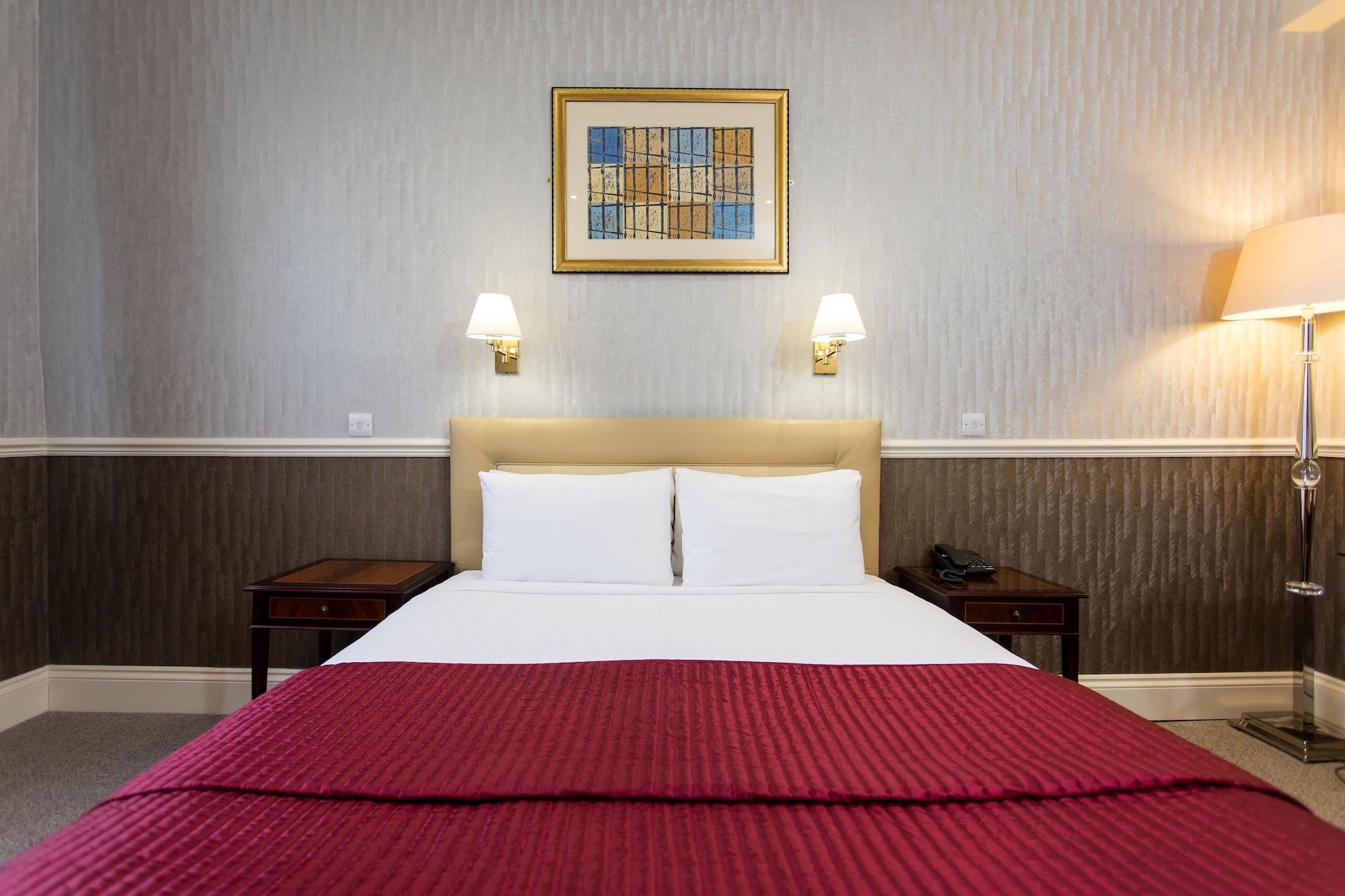 The Clarendon Hotel Blackheath Экстерьер фото