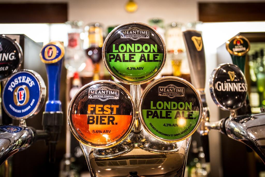 The Clarendon Hotel Blackheath Экстерьер фото