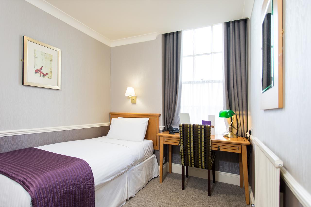The Clarendon Hotel Blackheath Экстерьер фото