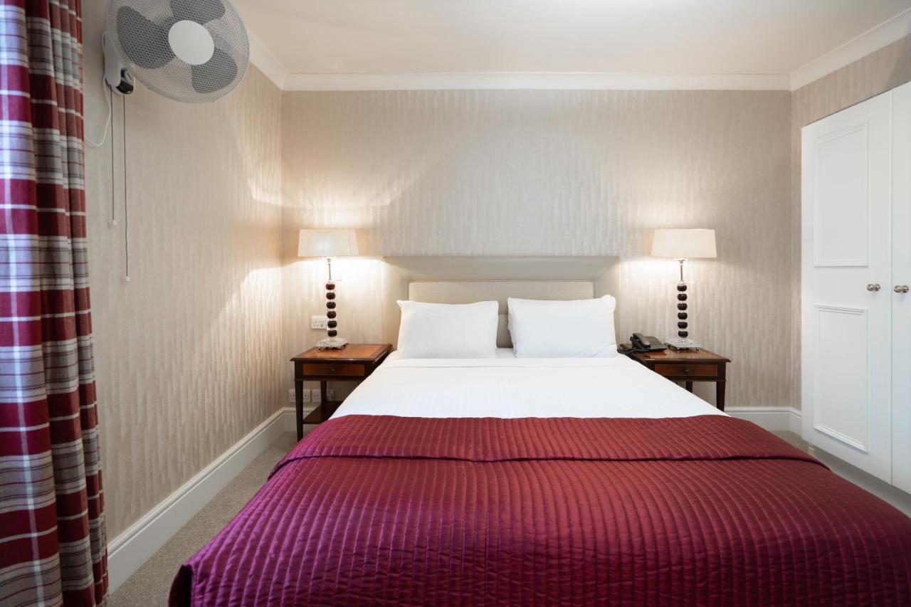 The Clarendon Hotel Blackheath Экстерьер фото
