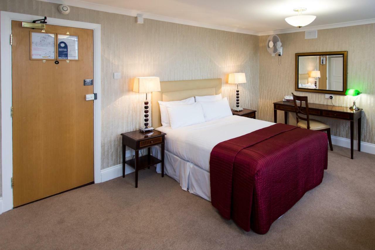 The Clarendon Hotel Blackheath Экстерьер фото