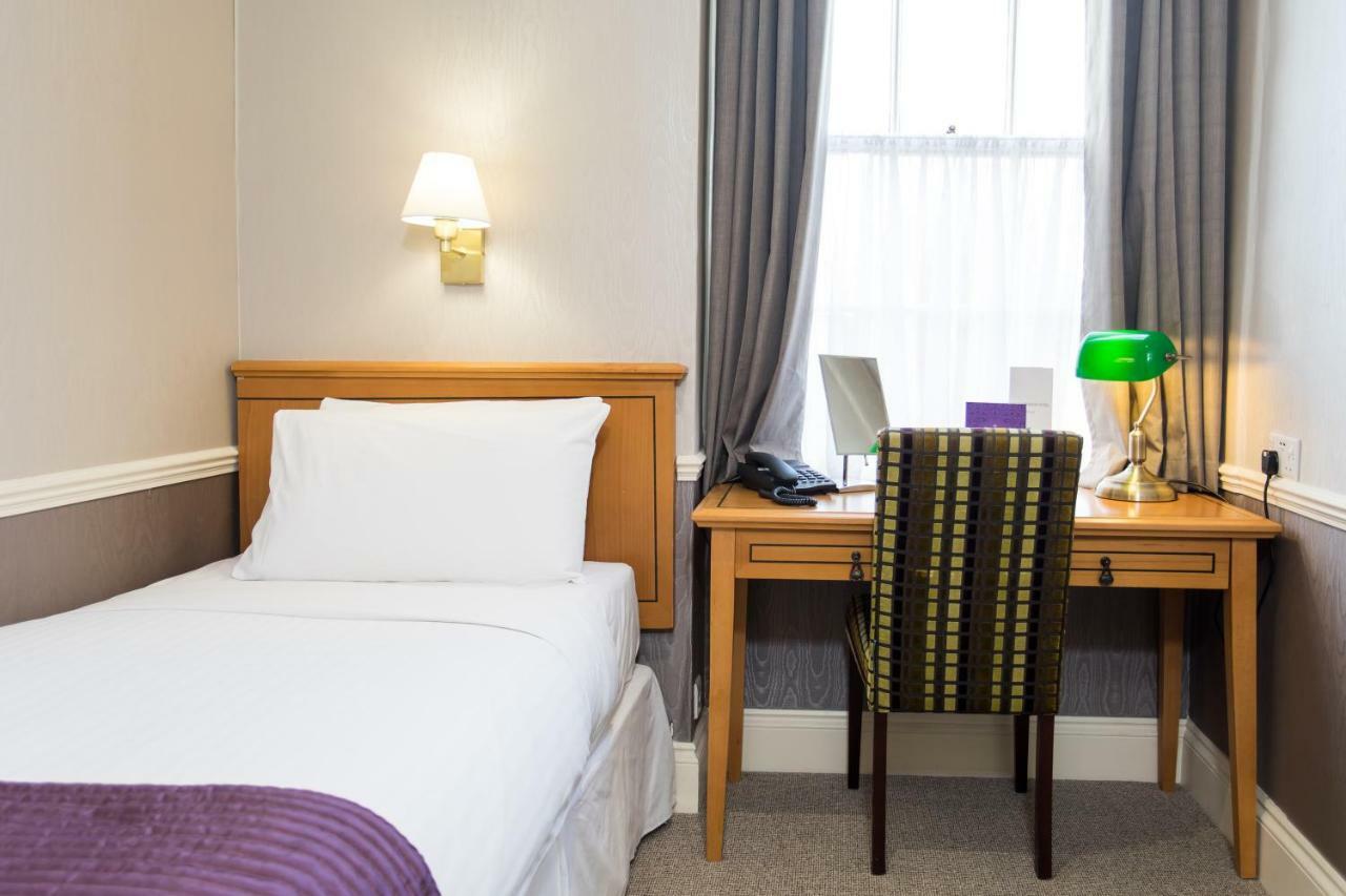 The Clarendon Hotel Blackheath Экстерьер фото