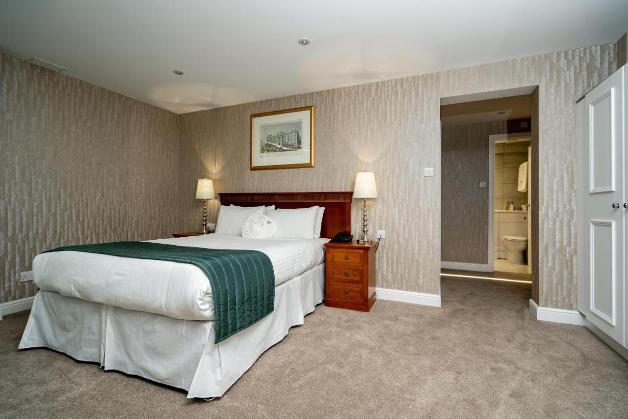 The Clarendon Hotel Blackheath Экстерьер фото